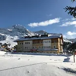 Hotel Samson 4*