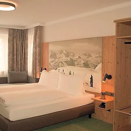 Hotel Samson 4*